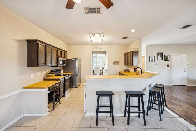 1214 Tetford, San Antonio, TX 78253