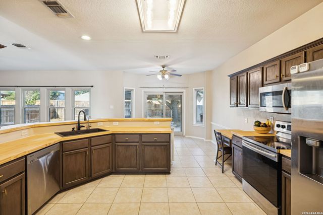 1214 Tetford, San Antonio, TX 78253