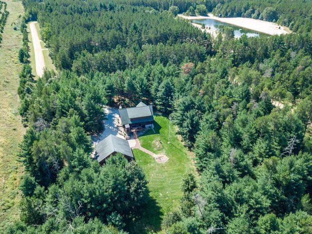N8656 Lake Court, New Lisbon, WI 53950