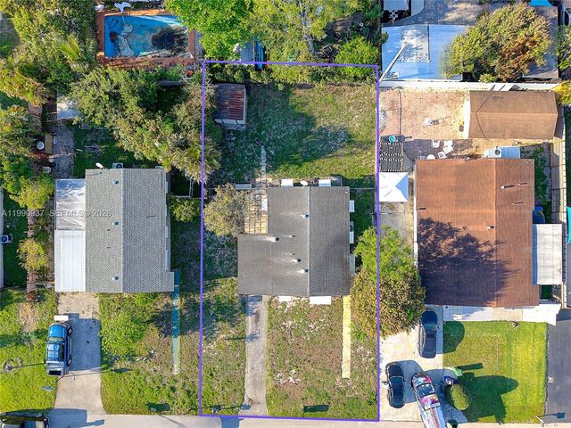 6115 SW 2nd St, Margate, FL 33068