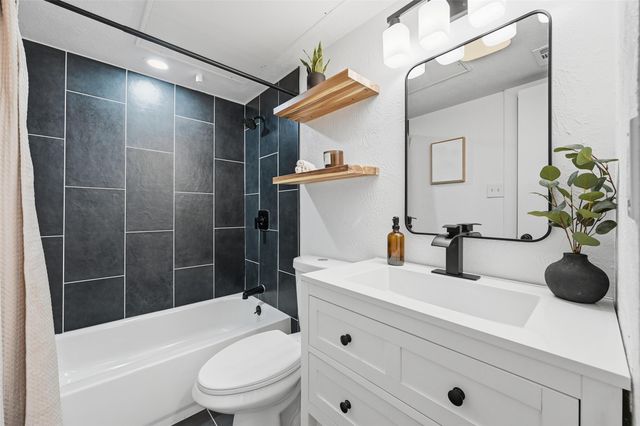 405 Justice Street, Cedar Hill, TX 75104