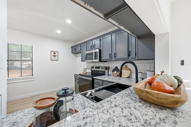 405 Justice Street, Cedar Hill, TX 75104