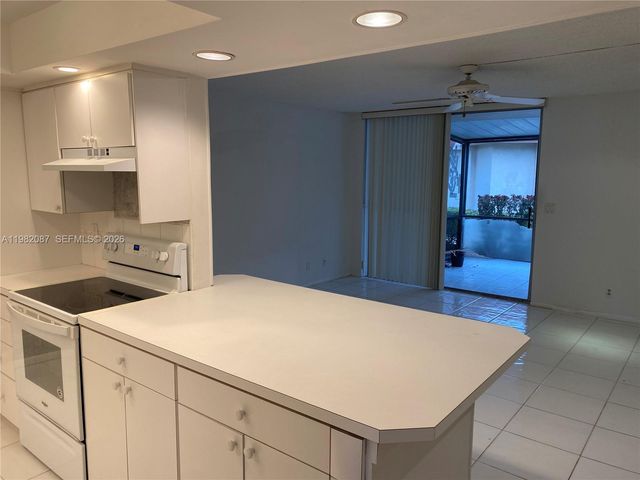 1951 Atlantic Shores Blvd 20, Hallandale Beach, FL 33009