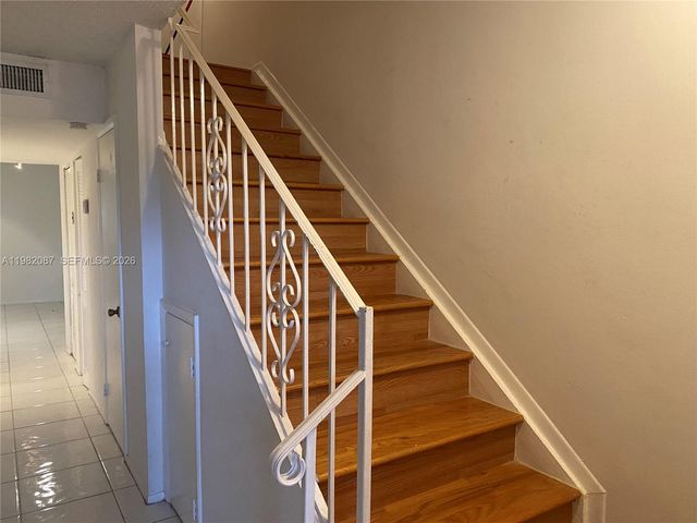 1951 Atlantic Shores Blvd 20, Hallandale Beach, FL 33009