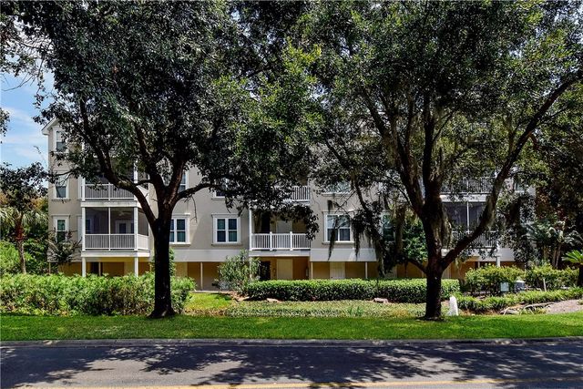 146 Shady Brook Circle 301, St Simons Island, GA 31522