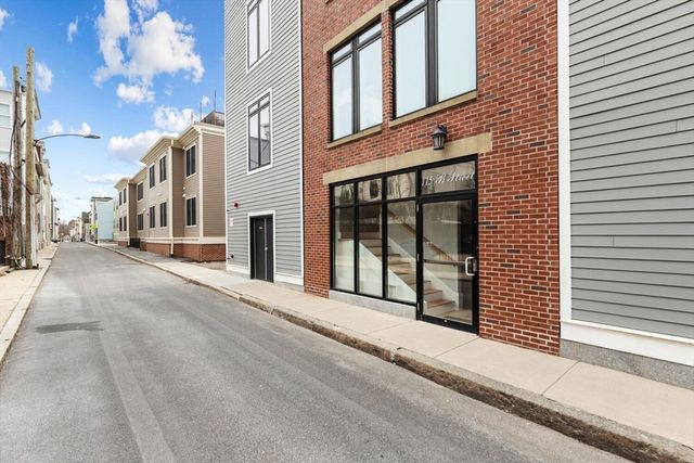 115 B Street 4, Boston, MA 02127