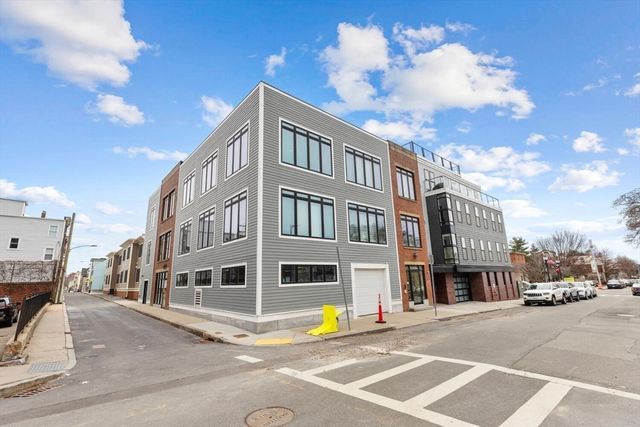 115 B Street 4, Boston, MA 02127