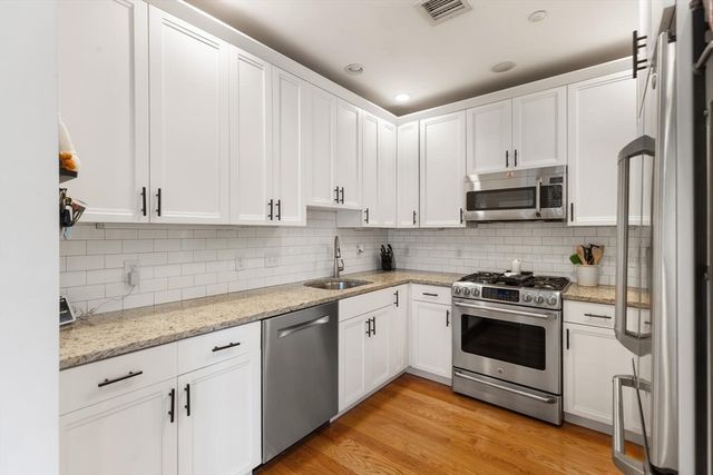 115 B Street 4, Boston, MA 02127