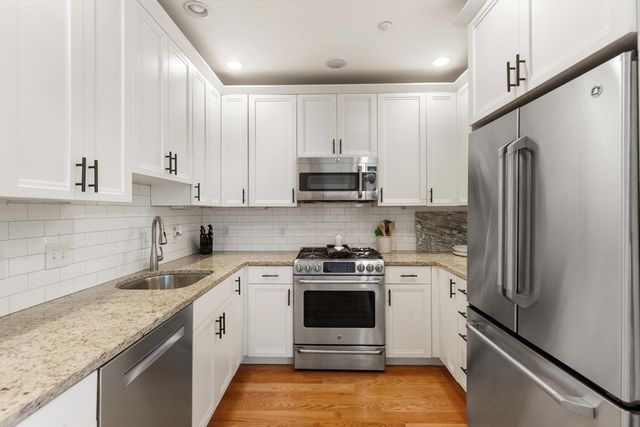 115 B Street 4, Boston, MA 02127