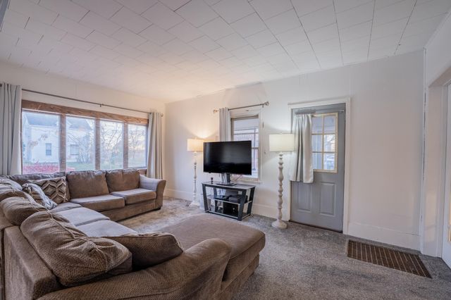 503 N Dewey Street, Eau Claire, WI 54703