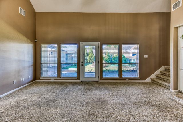 2706 Victory Lane, Brenham, TX 77833