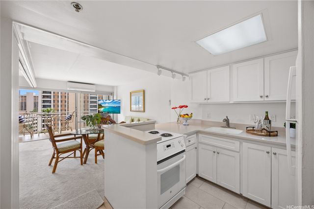 1777 Ala Moana Boulevard 836, Honolulu, HI 96815