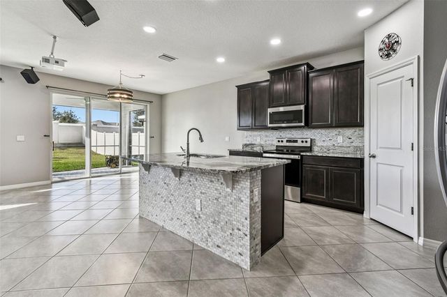 8389 BOWER BASS CIRCLE, Wesley Chapel, FL 33545