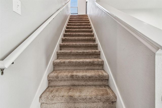 8389 BOWER BASS CIRCLE, Wesley Chapel, FL 33545