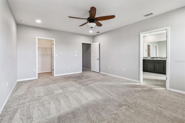 8389 BOWER BASS CIRCLE, Wesley Chapel, FL 33545