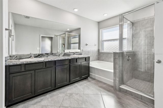 8389 BOWER BASS CIRCLE, Wesley Chapel, FL 33545