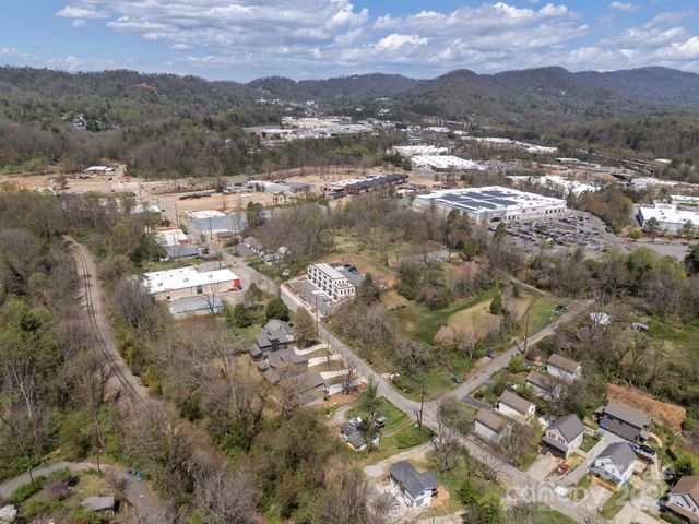 93 Glendale Avenue, Asheville, NC 28803