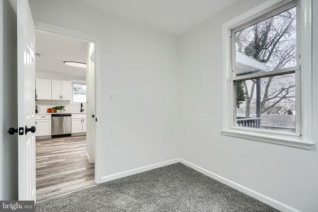 2911 VERMONT AVE, Halethorpe, MD 21227