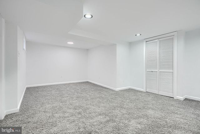 2911 VERMONT AVE, Halethorpe, MD 21227