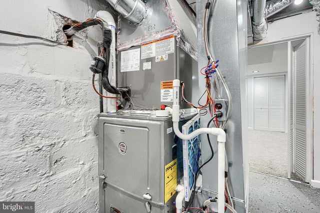 2911 VERMONT AVE, Halethorpe, MD 21227