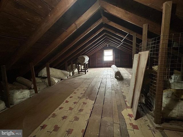 2911 VERMONT AVE, Halethorpe, MD 21227