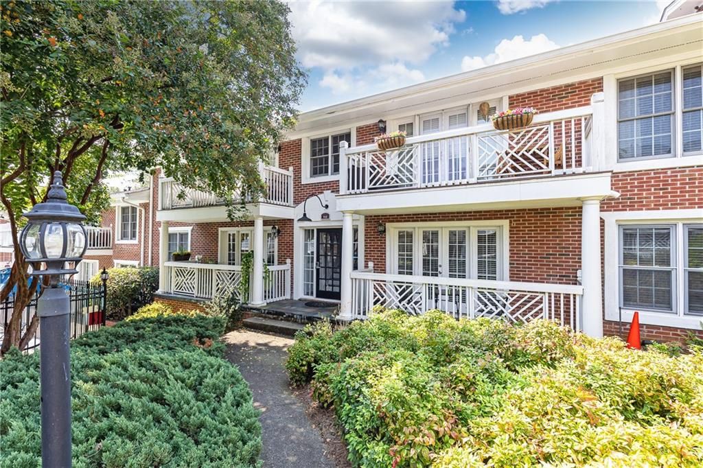 885 Briarcliff NE Road D11, Atlanta, GA 30306