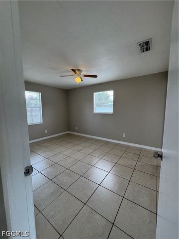 1112 Gifford AVE S, Lehigh Acres, FL 33936