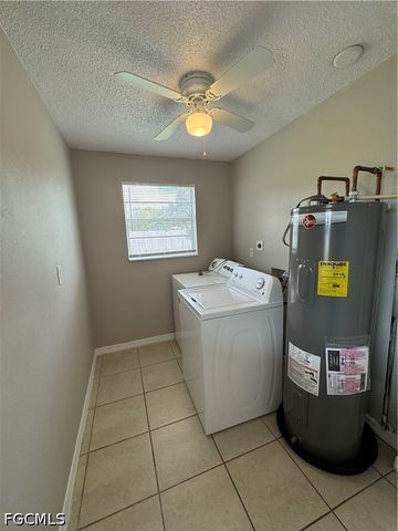 1112 Gifford AVE S, Lehigh Acres, FL 33936