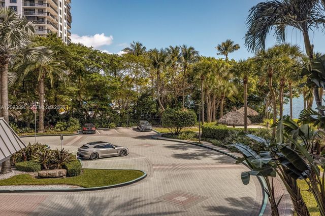 2451 Brickell Ave 2E, Miami, FL 33129