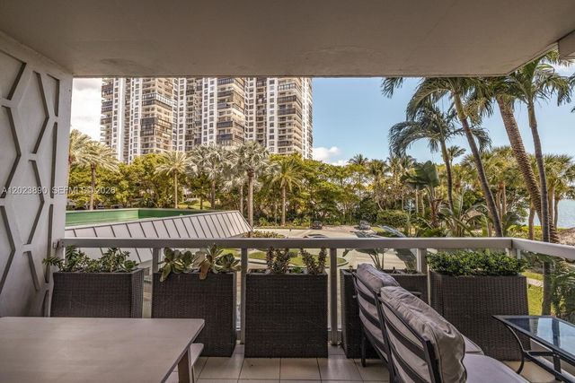 2451 Brickell Ave 2E, Miami, FL 33129