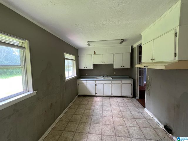 107 WOODLAND DRIVE, Talladega, AL 35160