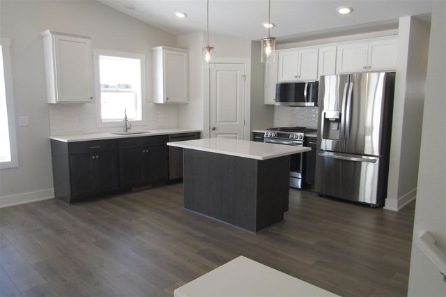 15710 Hawley Drive 48, Grand Haven, MI 49417