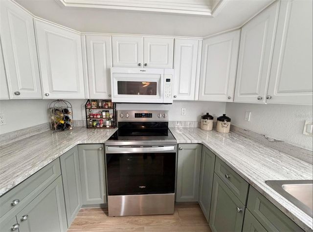 2453 EGRET BOULEVARD 102, Clearwater, FL 33762