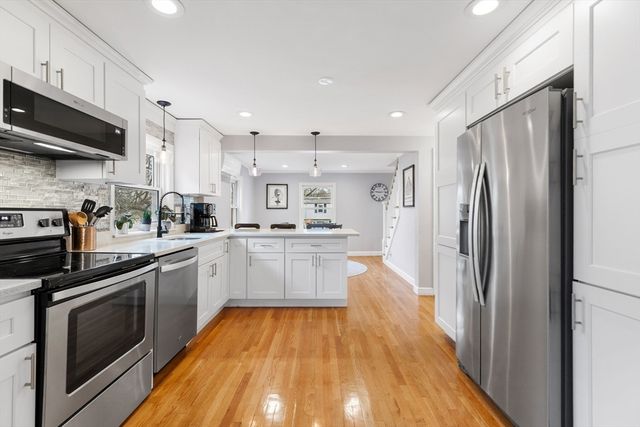 46 Bridge St, Lexington, MA 02421