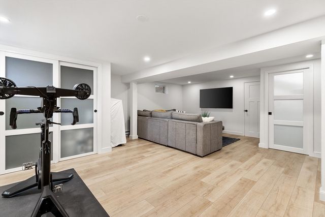 46 Bridge St, Lexington, MA 02421