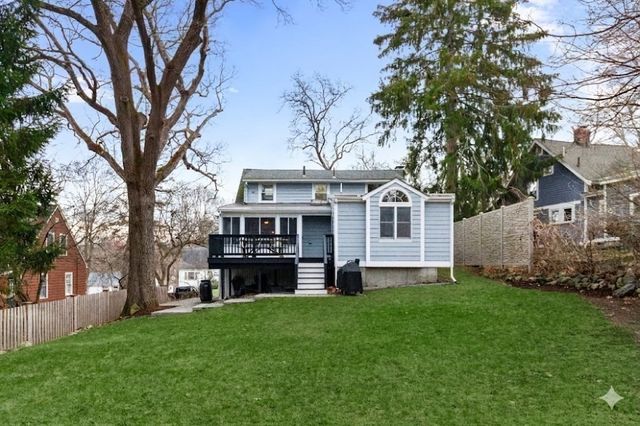 46 Bridge St, Lexington, MA 02421