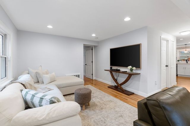 46 Bridge St, Lexington, MA 02421