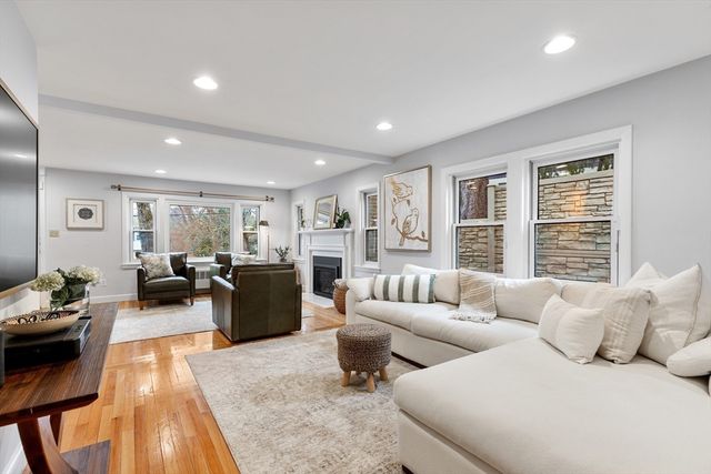 46 Bridge St, Lexington, MA 02421