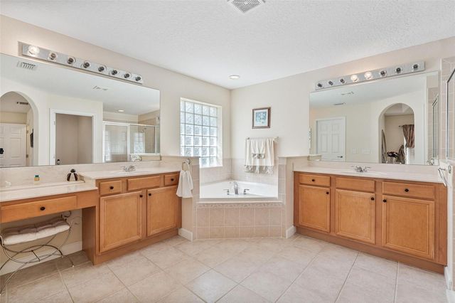 2025 S FISH CAMP ROAD, Grand Island, FL 32735