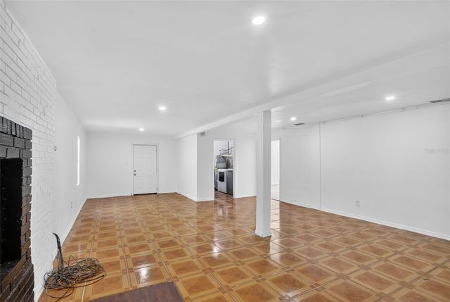 101 W CELESTE STREET, Apopka, FL 32703