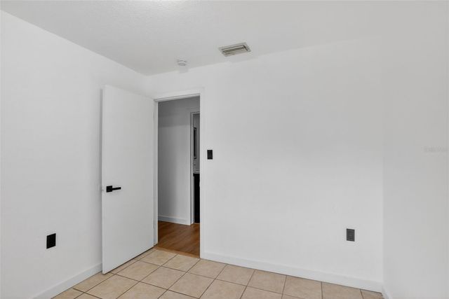 101 W CELESTE STREET, Apopka, FL 32703