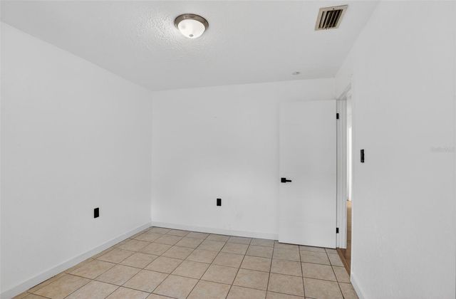 101 W CELESTE STREET, Apopka, FL 32703