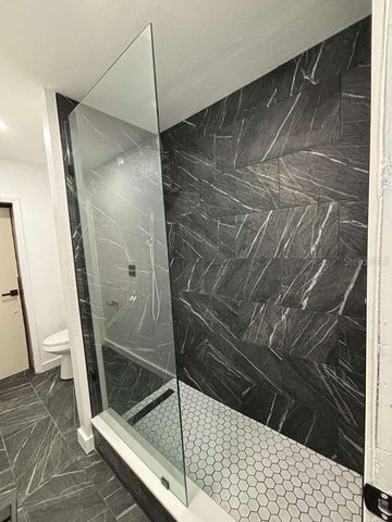 101 W CELESTE STREET, Apopka, FL 32703