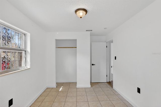 101 W CELESTE STREET, Apopka, FL 32703