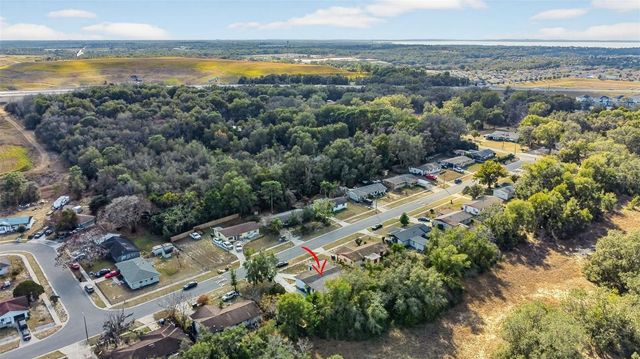 101 W CELESTE STREET, Apopka, FL 32703