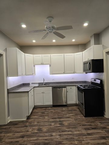 1328 W 19th Street 2, Chicago, IL 60608