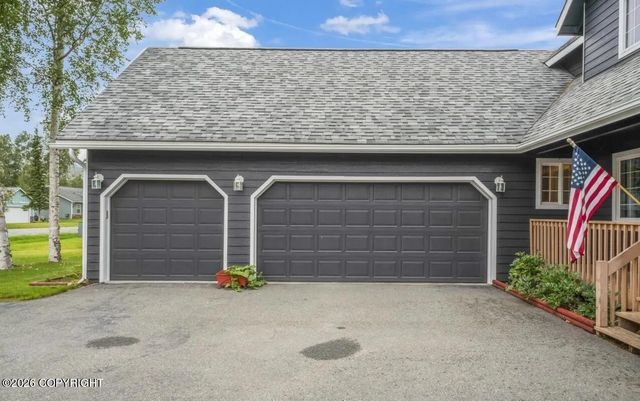 6121 S Roosevelt Drive, Wasilla, AK 99623