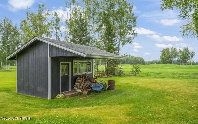6121 S Roosevelt Drive, Wasilla, AK 99623