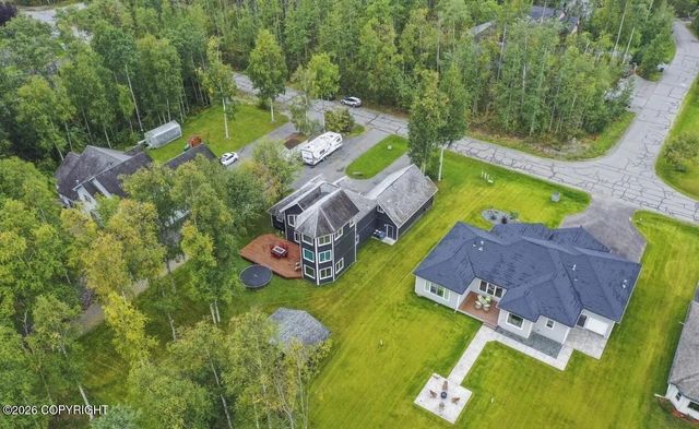 6121 S Roosevelt Drive, Wasilla, AK 99623