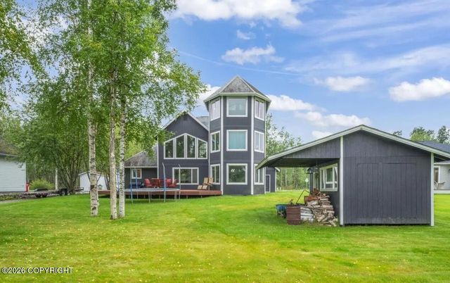 6121 S Roosevelt Drive, Wasilla, AK 99623